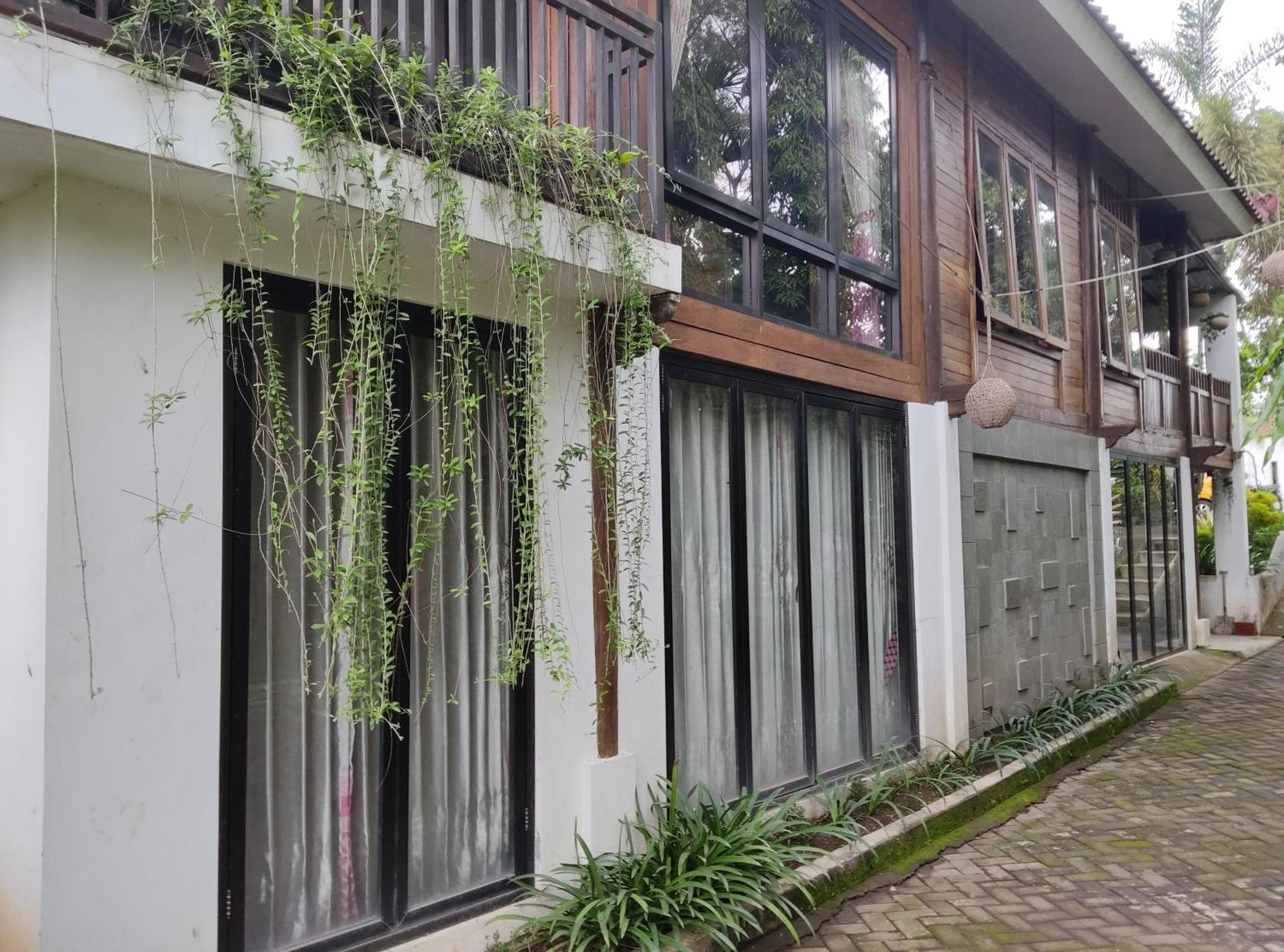Yutaka Dinoyo Malang